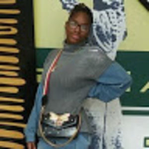 Meet your Posher, Precious